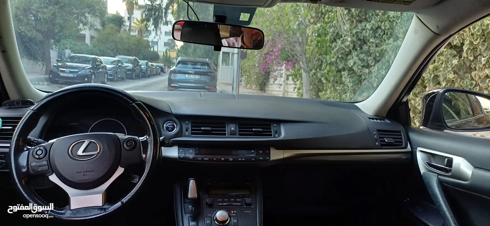 lexus ct200 2016