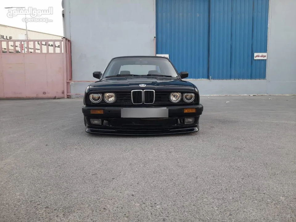 بي ام دبليو BMW E30  320  بوز نمر موديل 1986 محدثة 1990