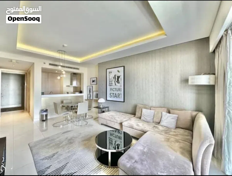 فخامه وتميز شقه غرفه وصاله بمساحه 270 متر وبأقل سعر بكل دبي جاهزه للسكن ومؤنثه بالكامل