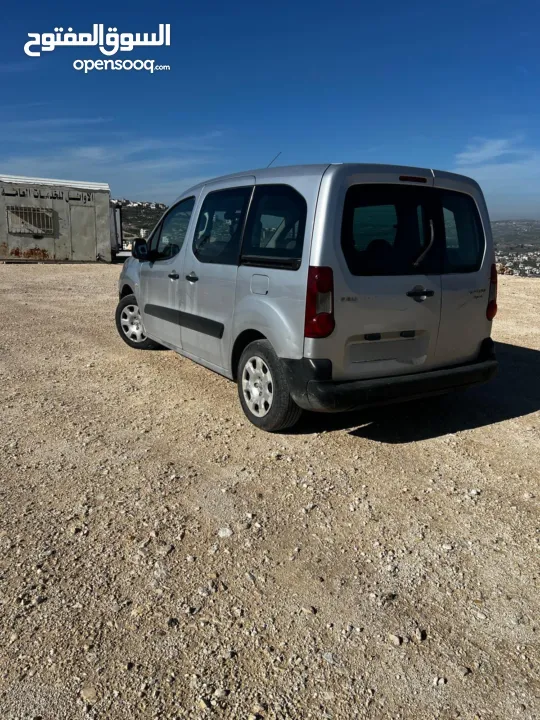 بيجو بارتنر 2015