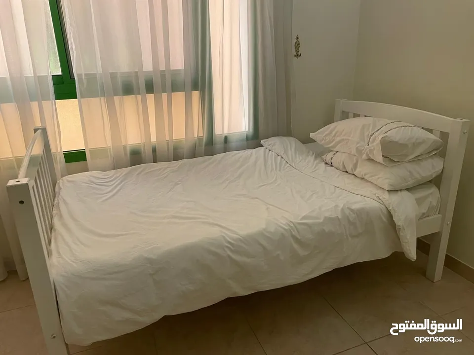 Sofas, single bed, desks & tv for sale