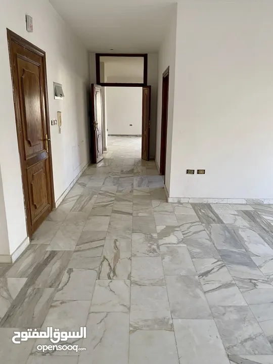 شقه 320 م طابقيه في الرابيه ، 320 sqm floor apartment in Rabieh