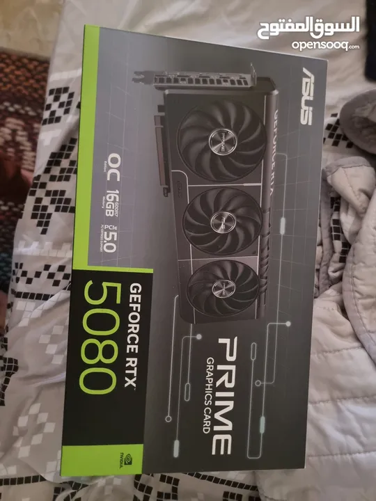 للبيع كمبيوتر احترافي متكامل – RTX 5080  i7-14700K  64GB DDR5 – تبريد مائي وأداء خرافي