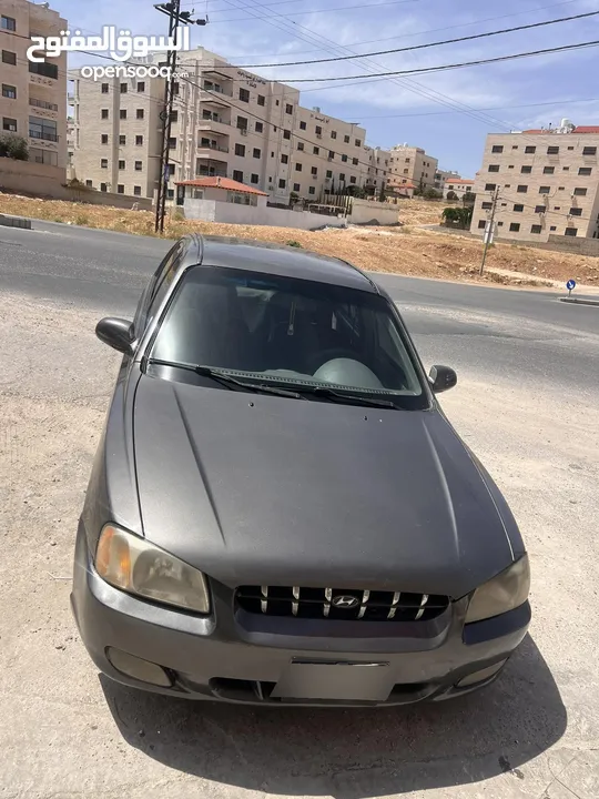 سيارة فيرنا للبيع موديل 2000