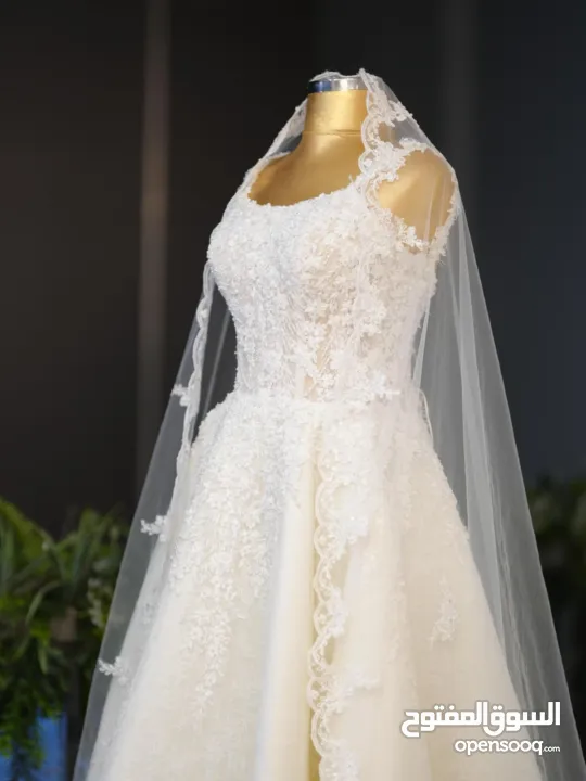 فساتين زفاف وخطوبة بالجملة