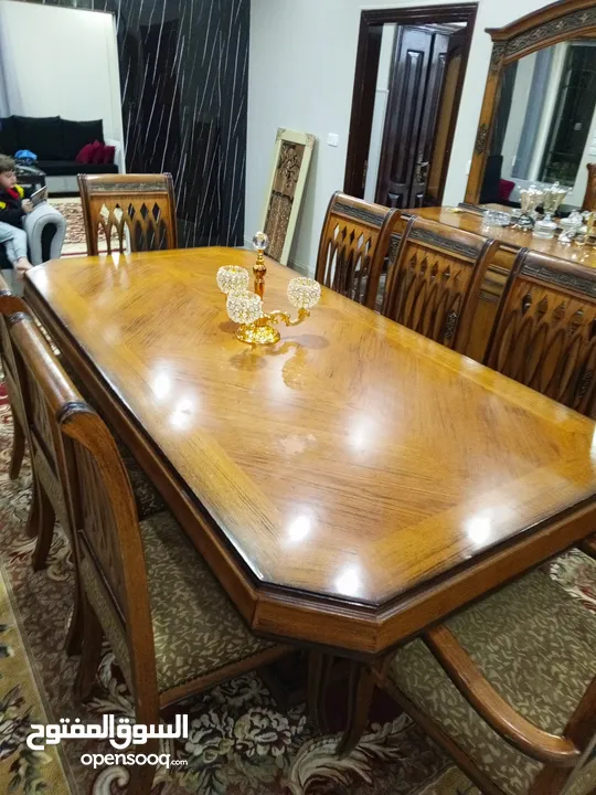 طاولة سفره بحال الوكاله