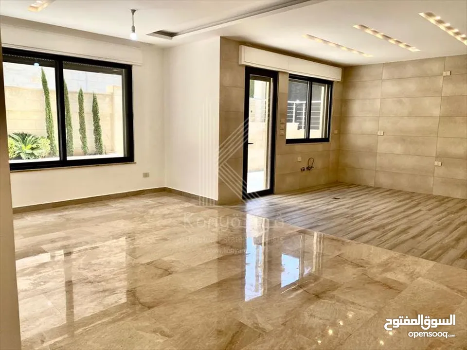 شقة مميزة للبيع في عمان - ضاحية النخيل - طابق شبه أرضي