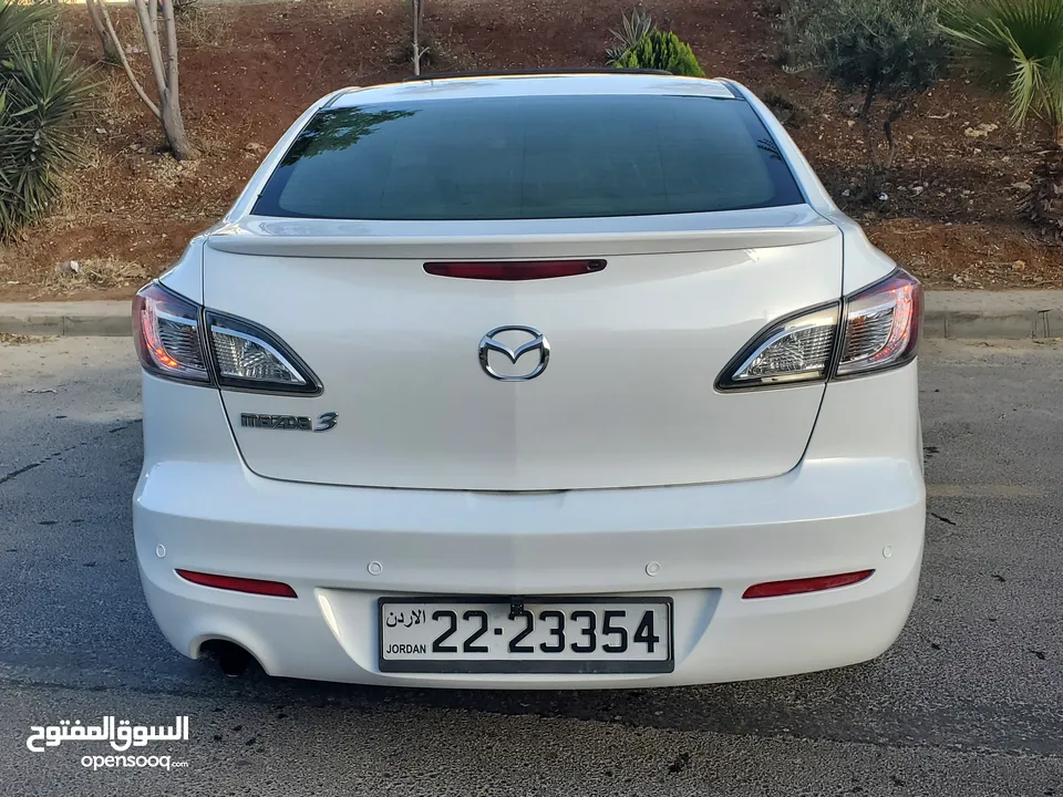 مازدا 3 زوووم موديل 2013 فل كامل مع الفتحه بأعلى صنف ومواصفات من فئتها  MAZDA 3 ZOOM MODEL 2013