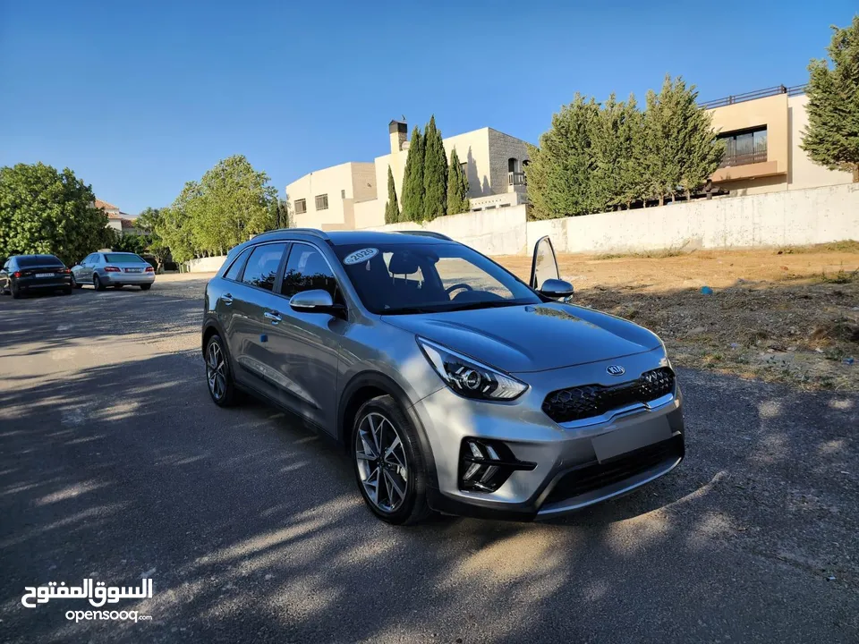 كيا نيرو 2020 هايبرد وارد كوري ماشية 24700 كم