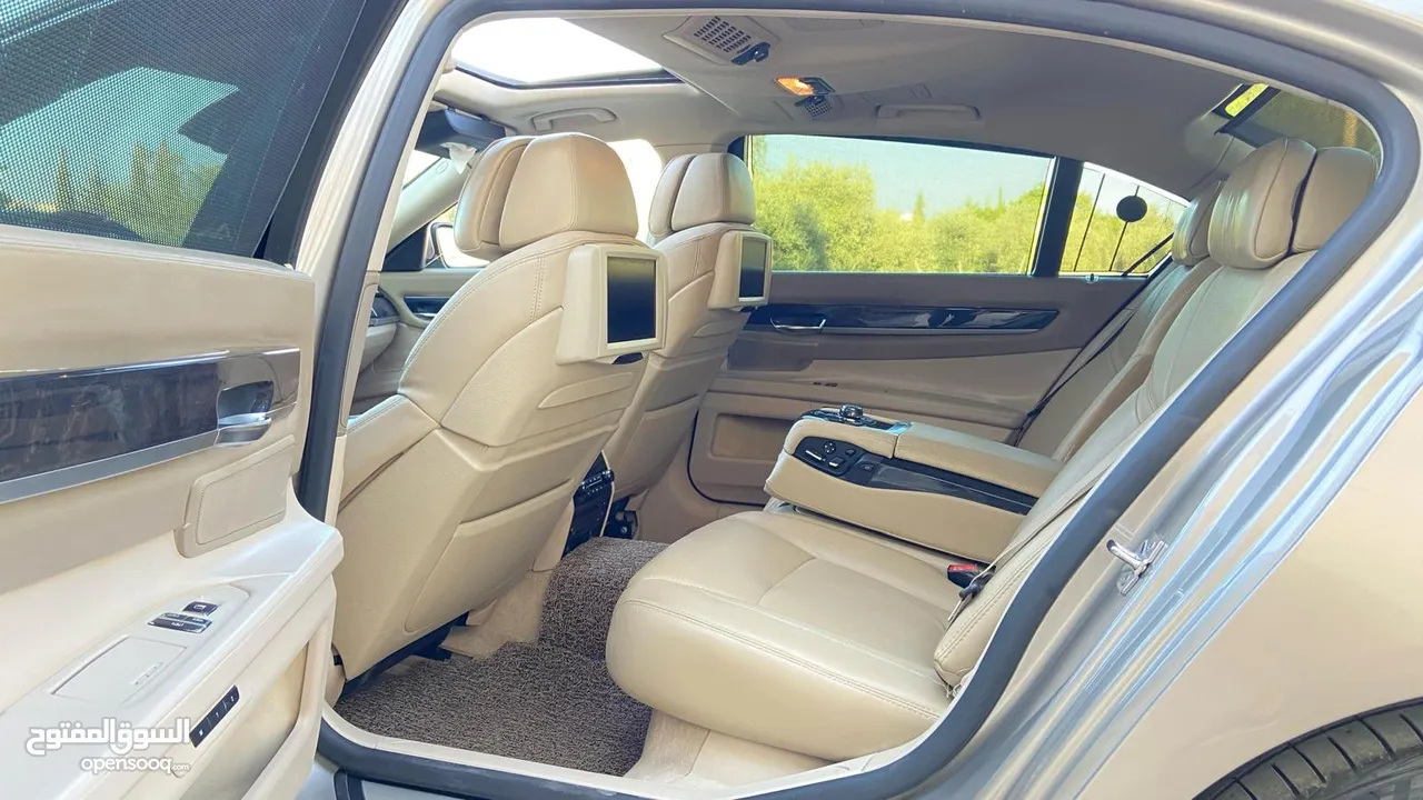 BMW 740LI  للبيع سياره فاخره ومميزه (الصور تتكلم)