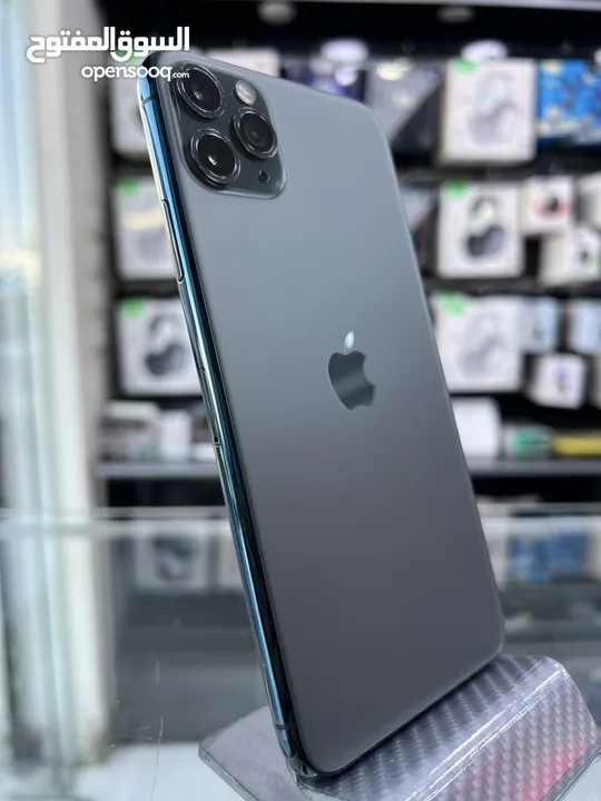 Used iPhone 11 Pro Max (256 GB) ايفون  11 برو ماكس مستعمل بحالة ممتازة  مكفول كفالة فحص و استخدام 30