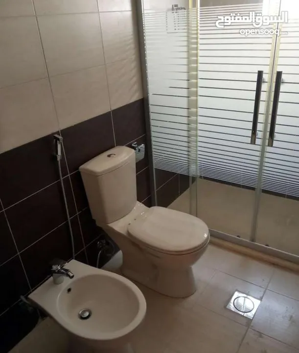 شقة مميزة - مرج الحمام - 4نوم 2ماستر - 220م