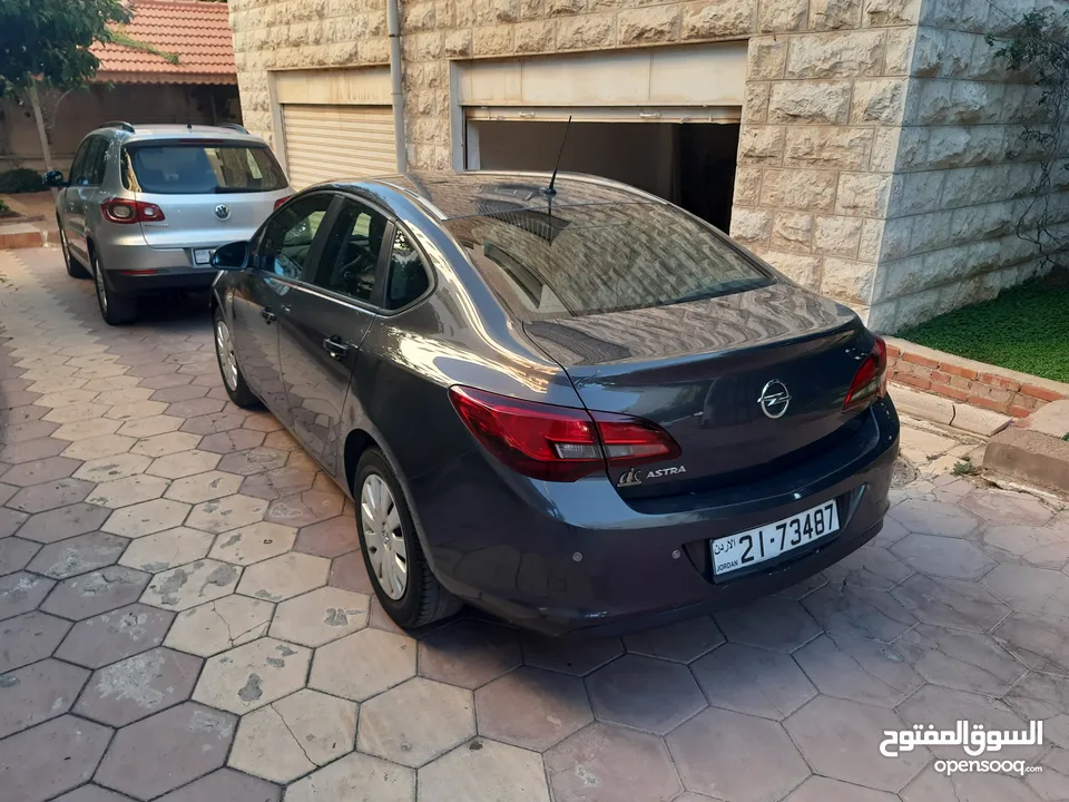 Opel Astra 2015