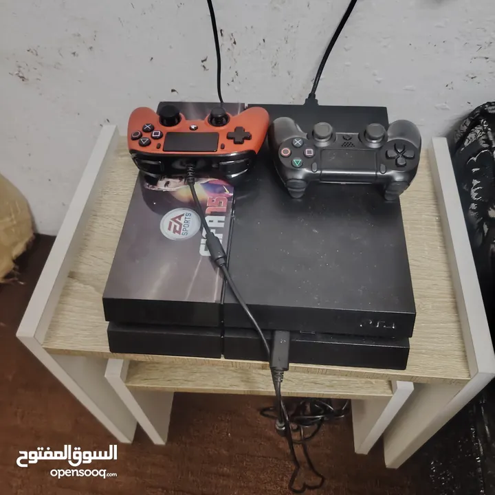 بلاي ستيشن 4 فات للبيع