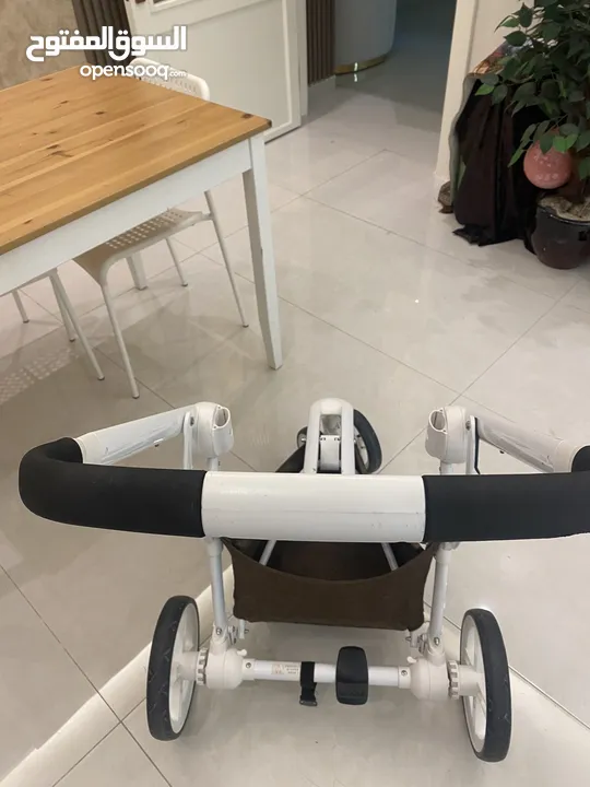 عرابية أطفال من عمر 10 اشهر ل 3 سنين العرابية من شركة viky بحالة الوكالة الوكالة