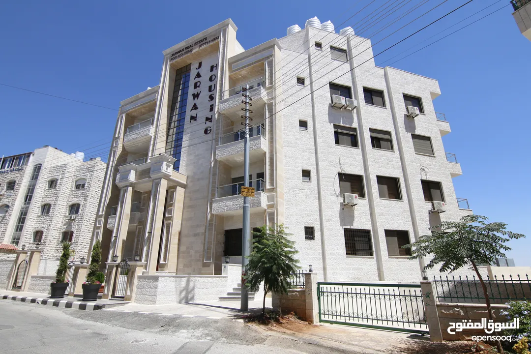 شقة مميز مفروشة للايجار قرب البوابة الشمالية الجامعة الاردنية (مشروع 8)