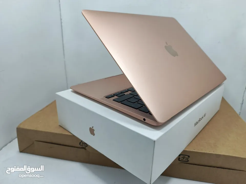 لابتوب Appel M1 للبيع اخو الجديد مشحون مرتين فقط