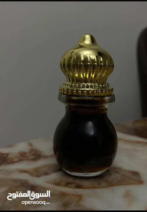 عطر العود الاثنين مع بعض ب 8 ريال