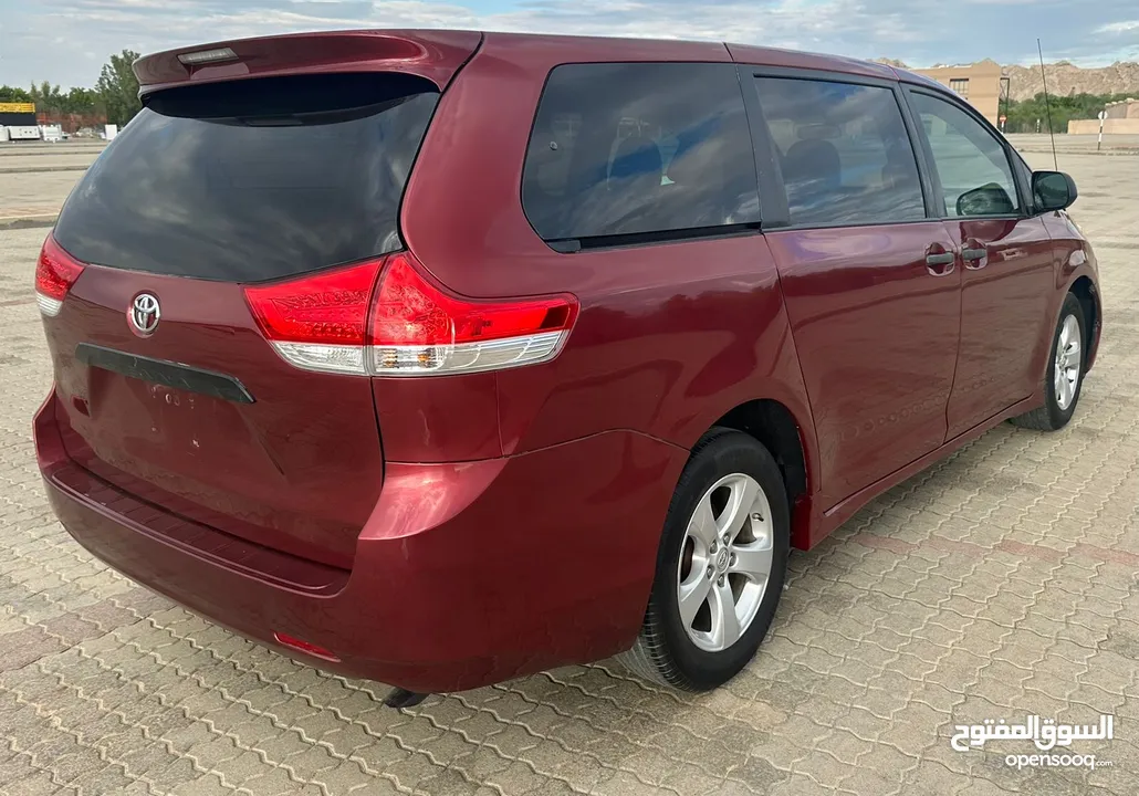 TOYOTA SIENNA 2014