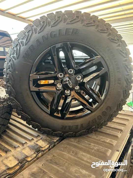 Chevrolet Silverado Tires and rings