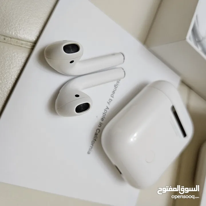 AirPods (2nd Generation)