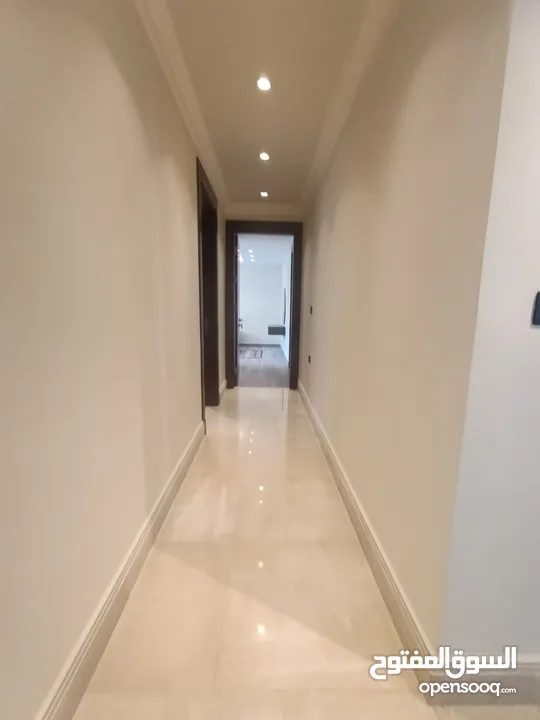 شقة غير مفروشة للايجار في الدوار الرابع ( Property 38212 )-174960153