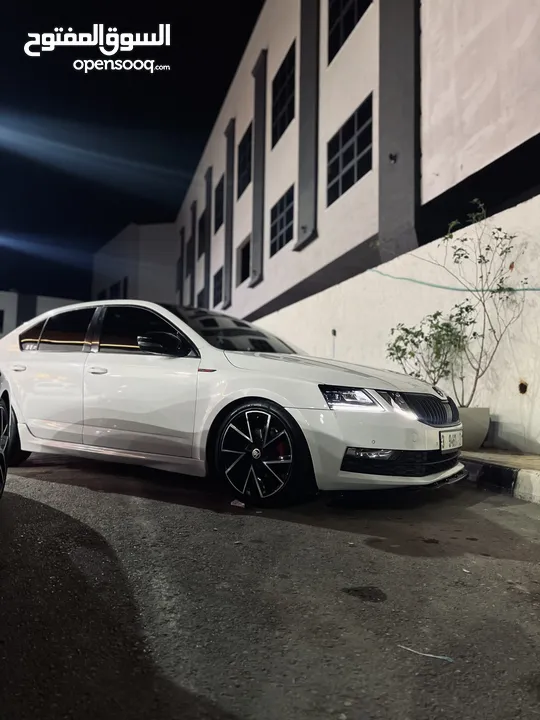 SKODA OKTAVIA 2018