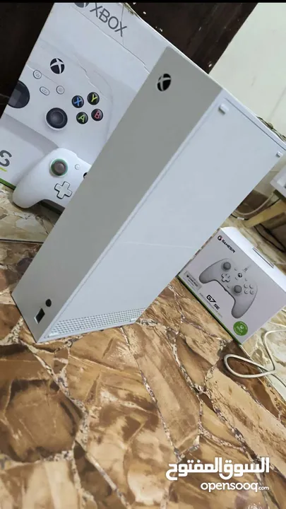 جهاز Xbox series s لحاله جيده