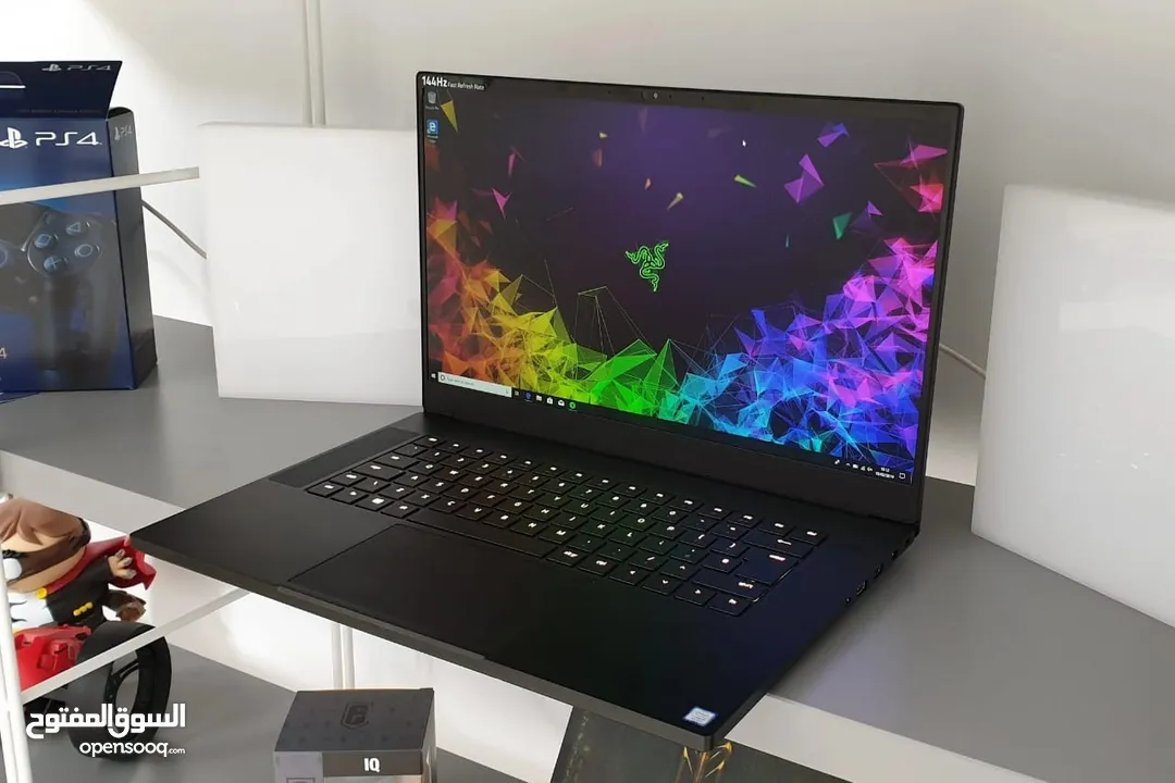 Razer Blade , i7, 16GB Ram, RTX 2060