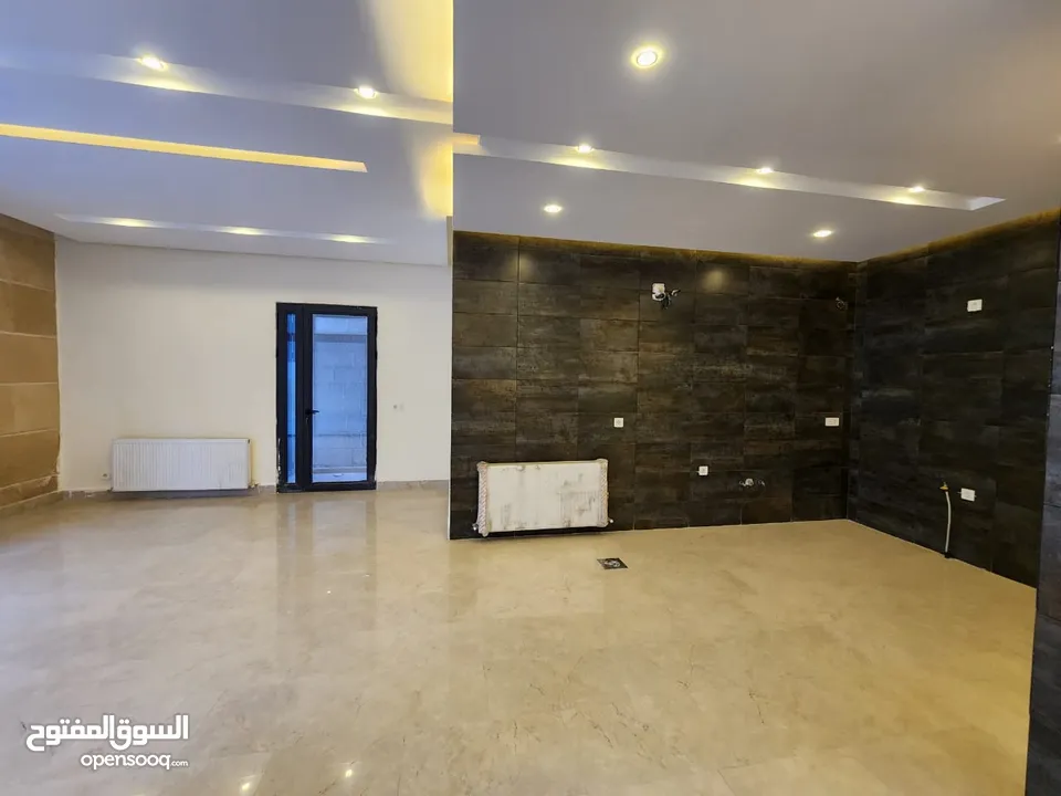 فيلا متلاصقة للبيع في عبدون - ref : 14510