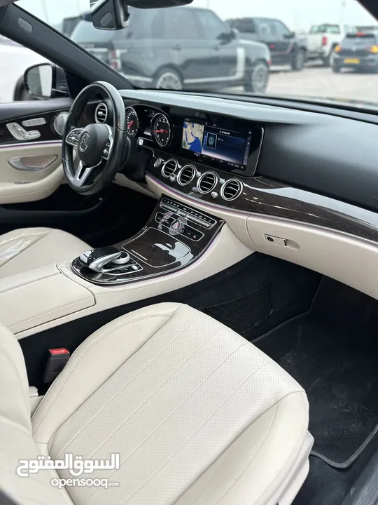 Mercedes Benz E300 V4 2019 مرسيدس بنز اي كلاس وارد نظيف و جاهز الاستخدام