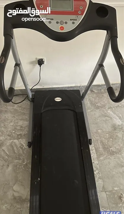 جهاز جري ماركه powerfit ( مع التوصيل )