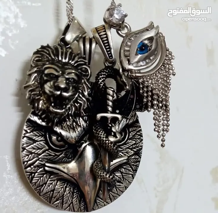 خواتم فضه مطعمه بالحجر الكريم