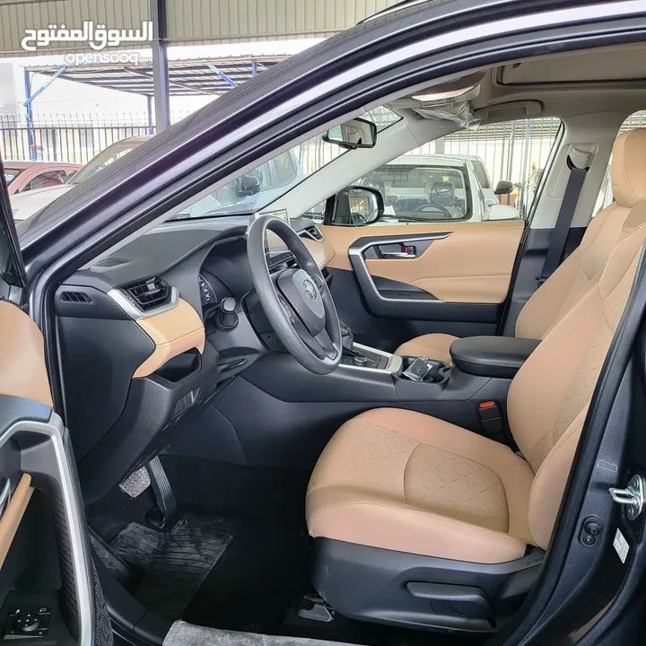 2024 TOYOTA RAV4 XLE PREMIUM- صنع ياباني