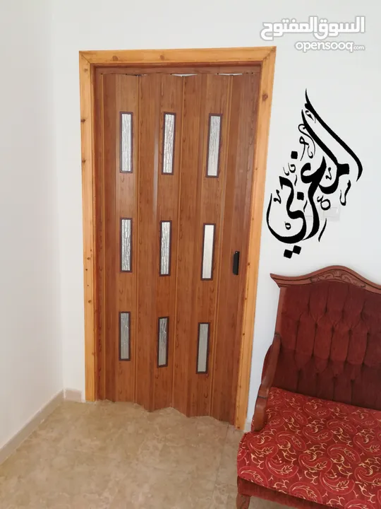 مؤسسة المغربي ابواب اكورديون  إيطالي و ستائر الزيبرا التركي  خدمة التركيب والتوصيل داخل عمان