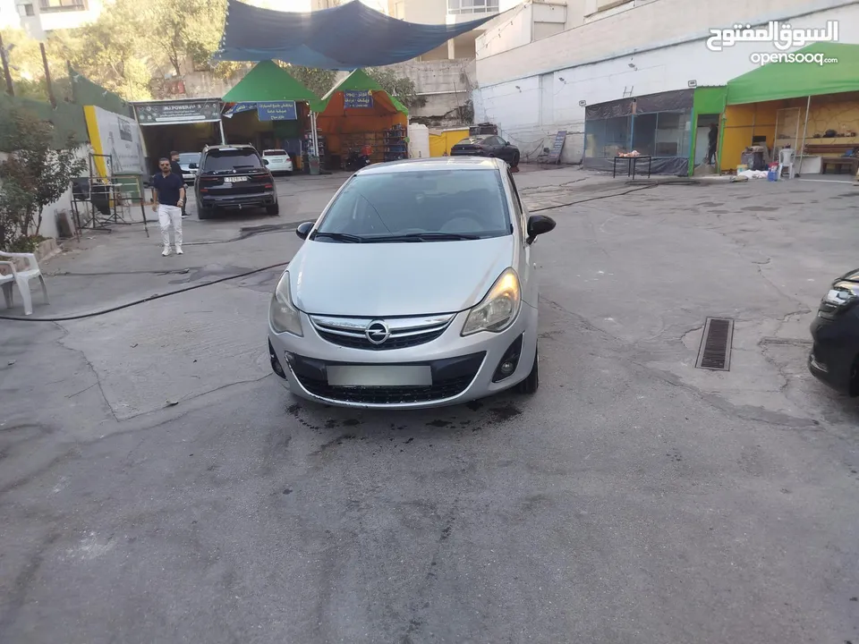 اوبل كورسا 2014