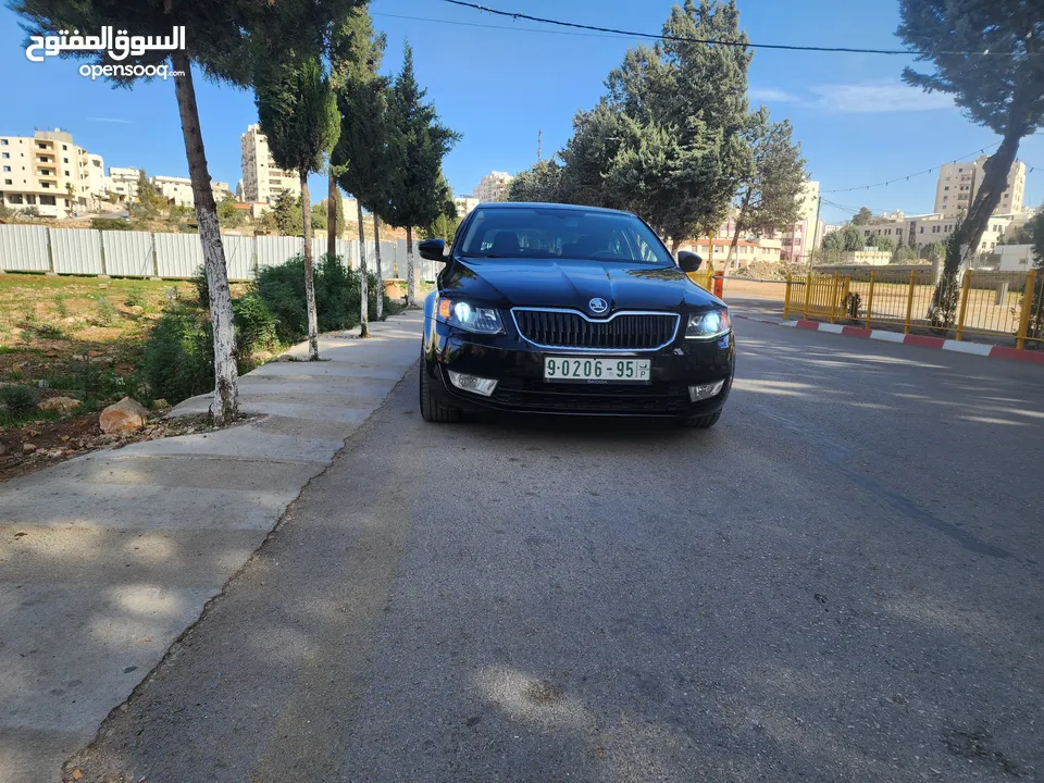 سكودا اوكتافيا 2013