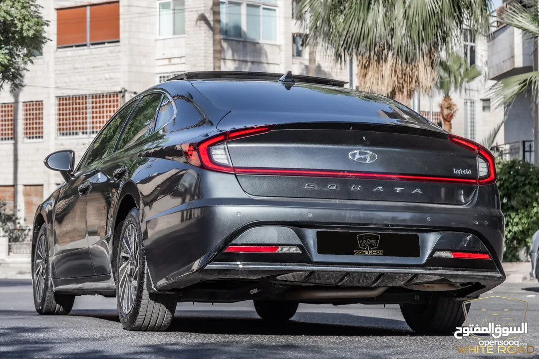 Hyundai Sonata 2022 Hybrid  يمكن التمويل بالتعاون مع المؤسسات المعتمدة لدى المعرض