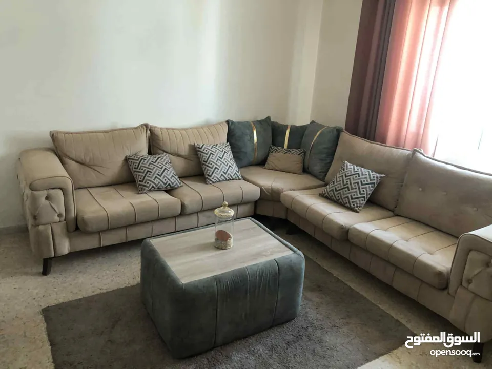 طقم كورنر مع طاوله
