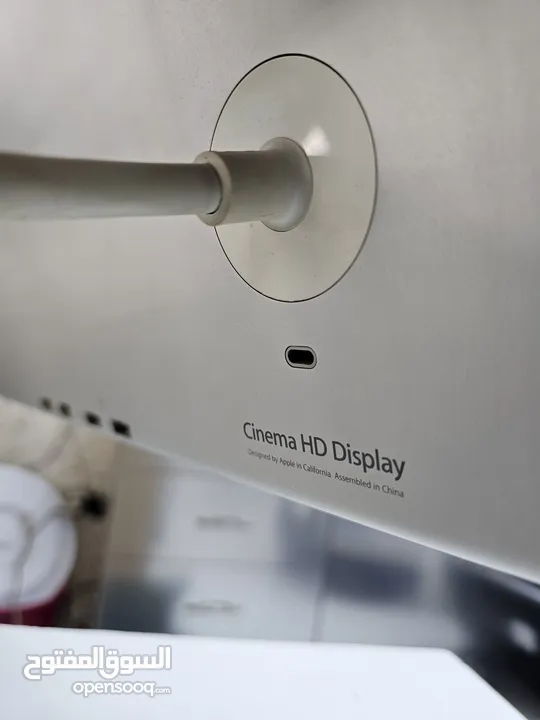 Apple Cinema Display 23" Screen