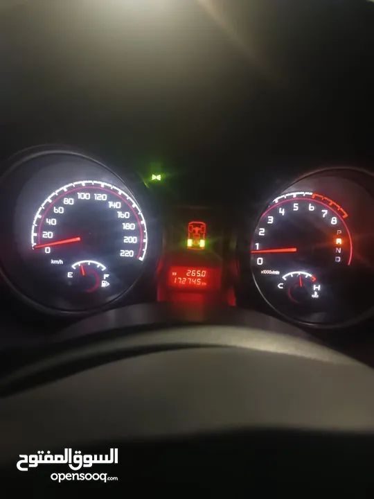 ميتسوبيشي باجيرو 2016 لون اسود ملوكي بسعر مغري 11 الف دينار   Mitsubishi Pajero Gl V6 3500cc