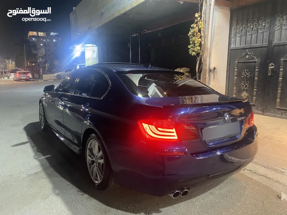 بي ام 523i بحالة الشركة فقط كااش