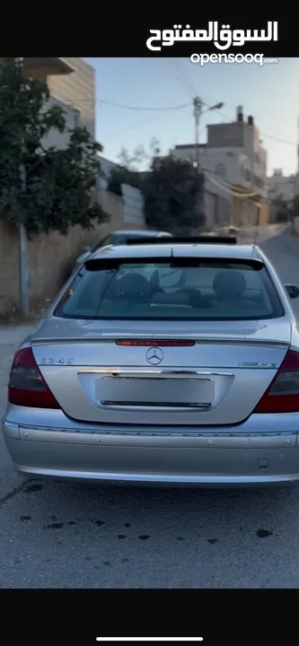 مارسيدس E240