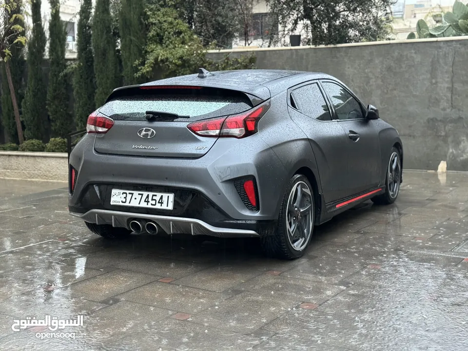 Hyundai veloster 2018 Sport car  1.6 turbo