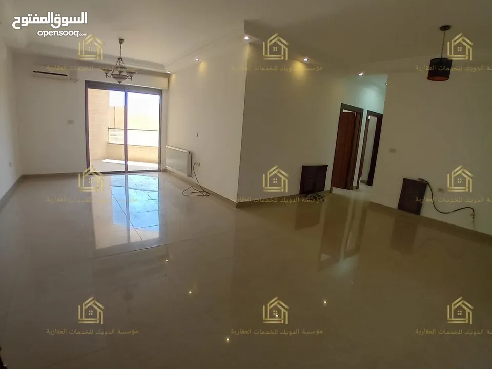 شقة مميزة - دير غبار - 2نوم 1ماستر - بإطلالــــه مميزة - قرب الخدمات العامة
