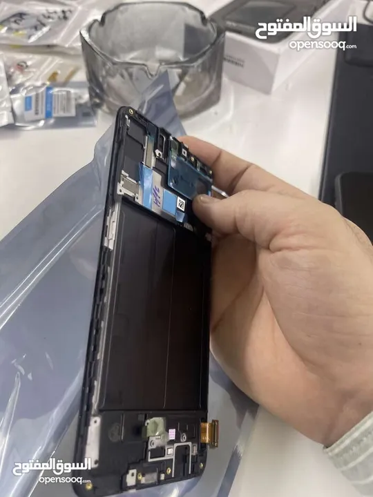 شاشة سامسونج A71 أصلي شركة 100% . SAMSUNG A71 ORIGINAL LCD .