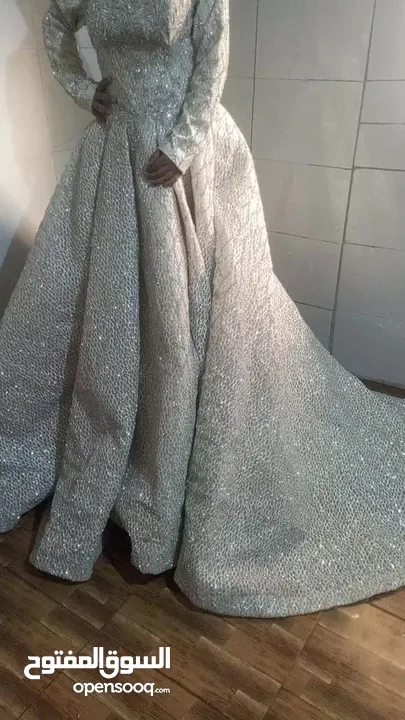 فستان لون لؤلؤي شرعي