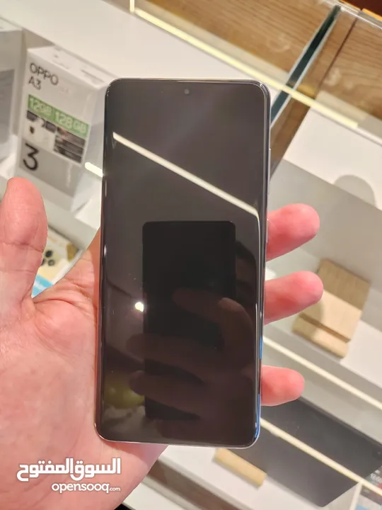 اخو الجديد Samsung S20 5G رام اساسي 12 جيجا 128 عربي شرق اوسط هدية شاحن الاصلي متوفر توصيل
