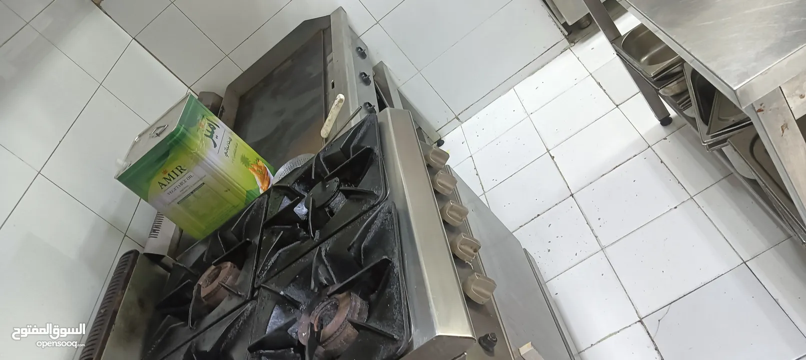 مطبخ للبيع جاهز بمعدات. Ready kitchen for sale