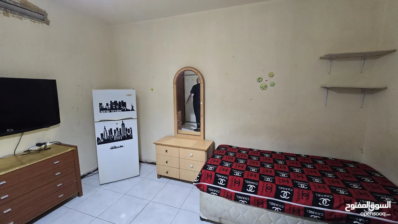 سكن عرب للاجار غرفة لشخصين  مفروشة فرش كامل